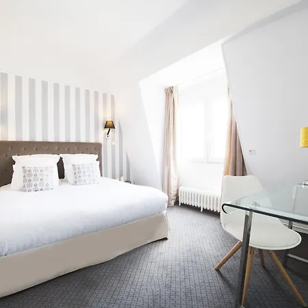 Des Batignolles Otel