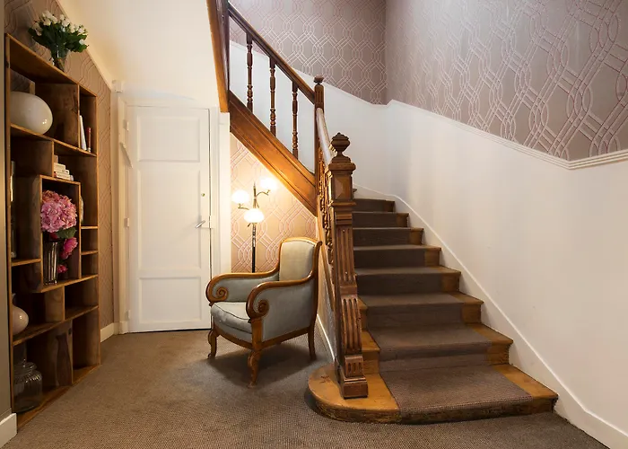 Hotel Des Batignolles París