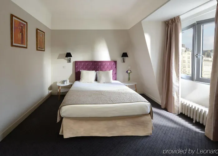 Hotel Des Batignolles