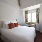 Hotel Des Batignolles 3*