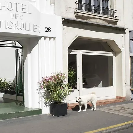 Des Batignolles 3*