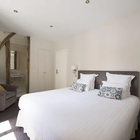 Hotel Des Batignolles Paris