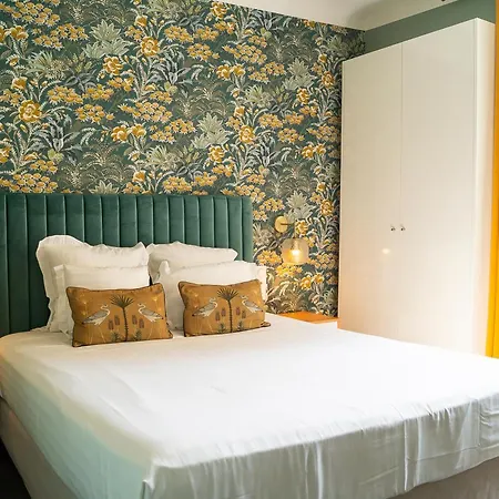 Des Batignolles Hotel