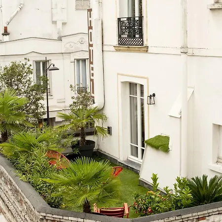 Des Batignolles Hotel Paryż