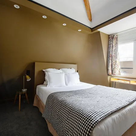 Hotel Des Batignolles Paris