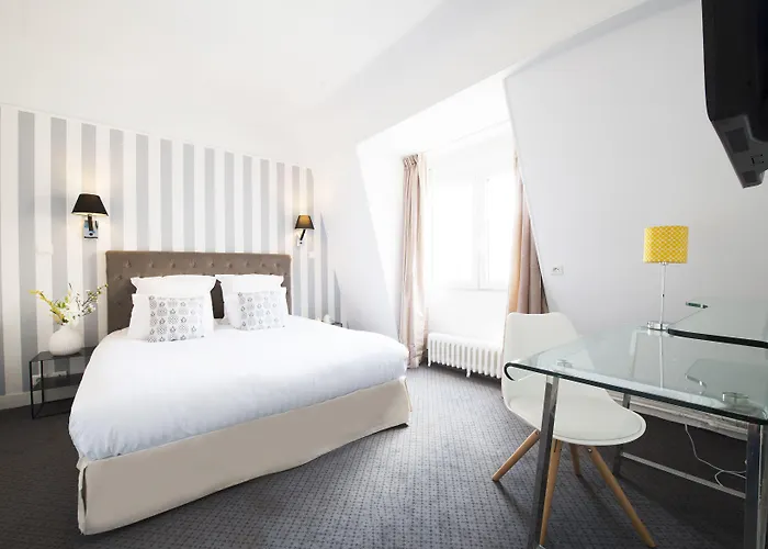 Des Batignolles Szálloda